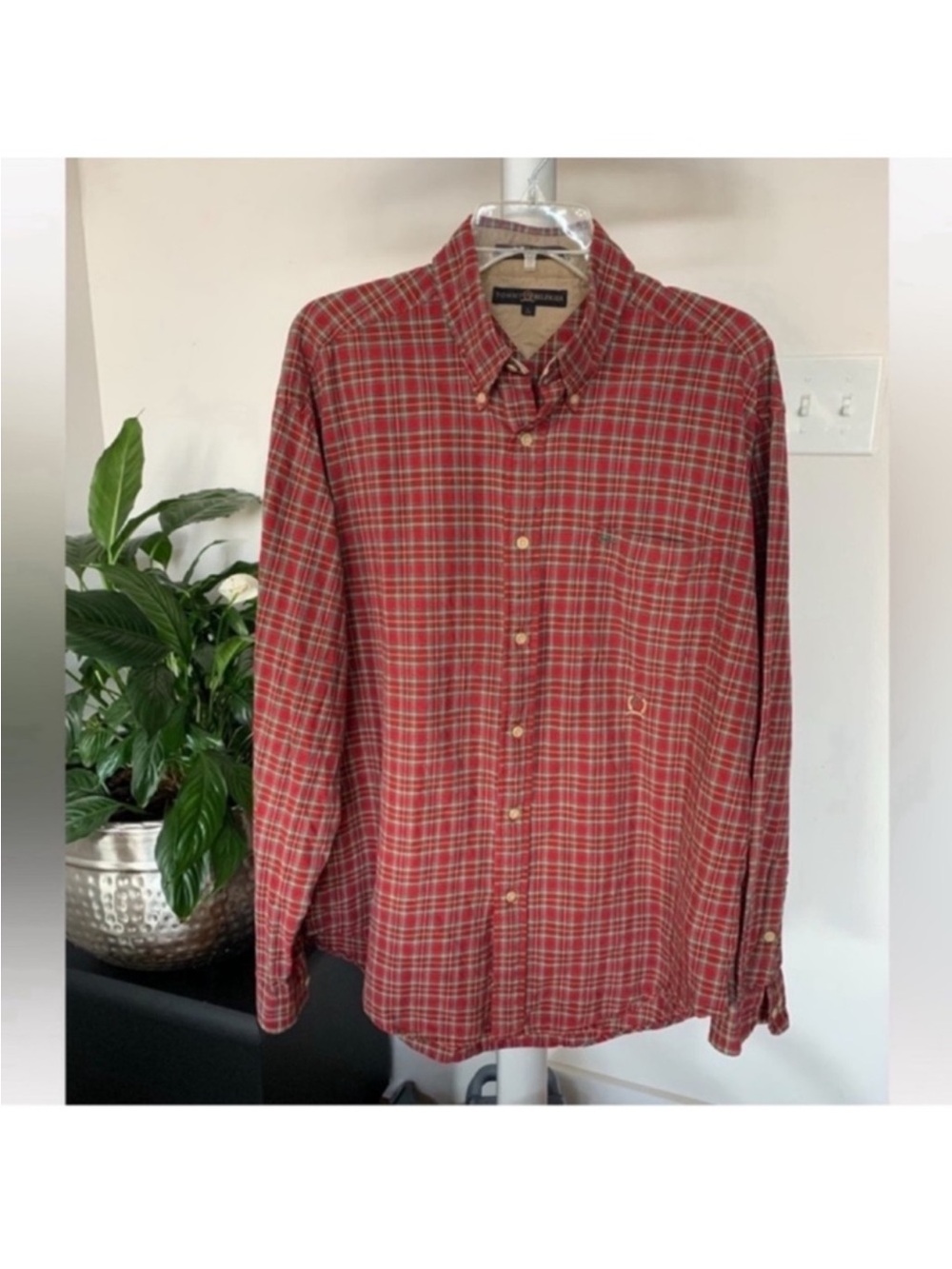 Vintage Tommy Hilfiger Men’s plaid check button down shirt Sz L red Green